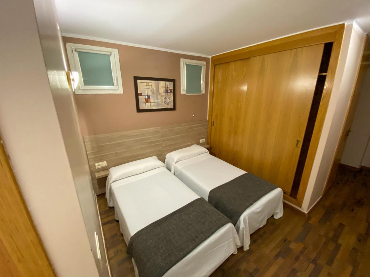 Somriu Hotel Vall Ski Incles Buitenkant foto