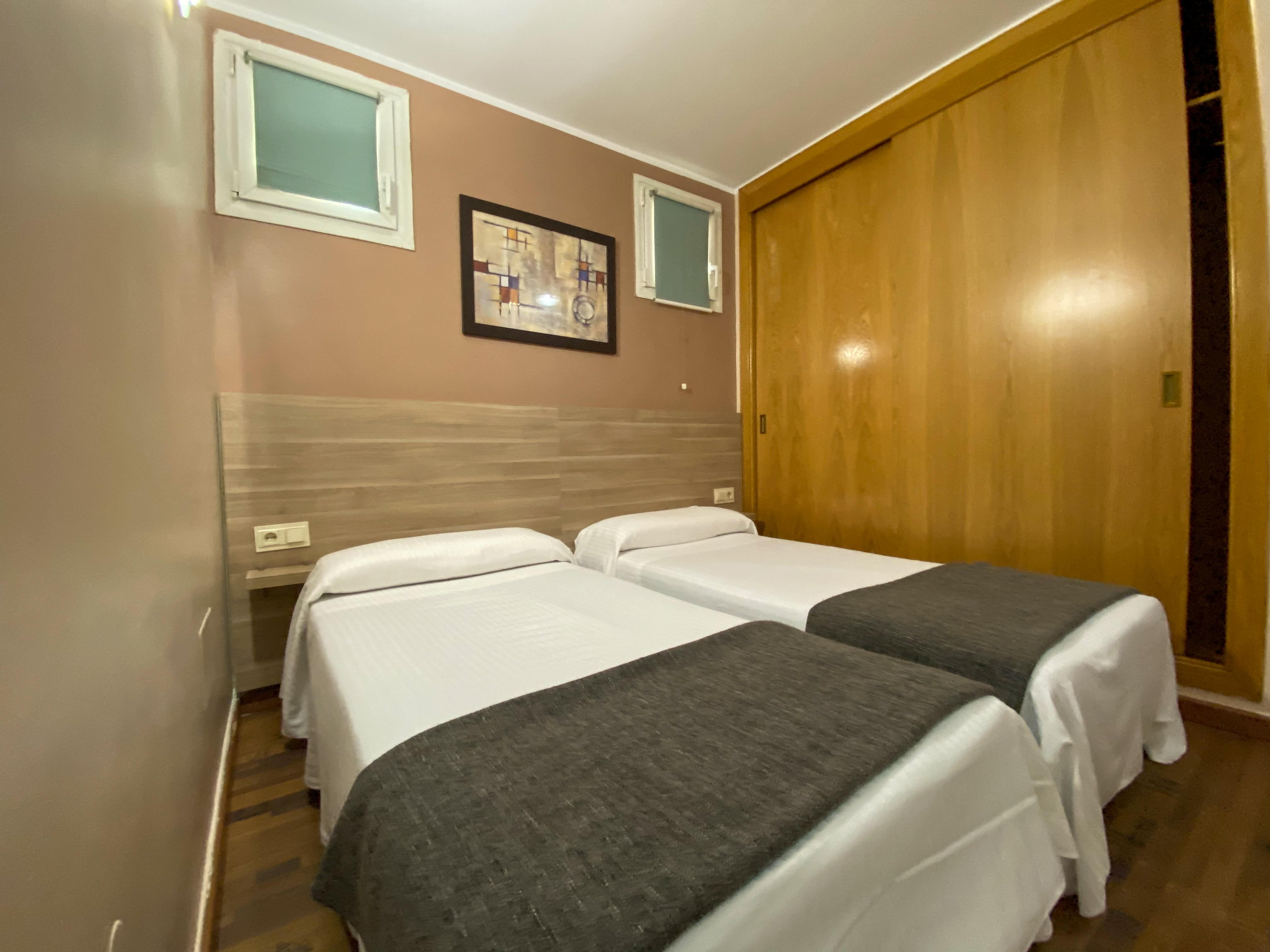 Somriu Hotel Vall Ski Incles Buitenkant foto